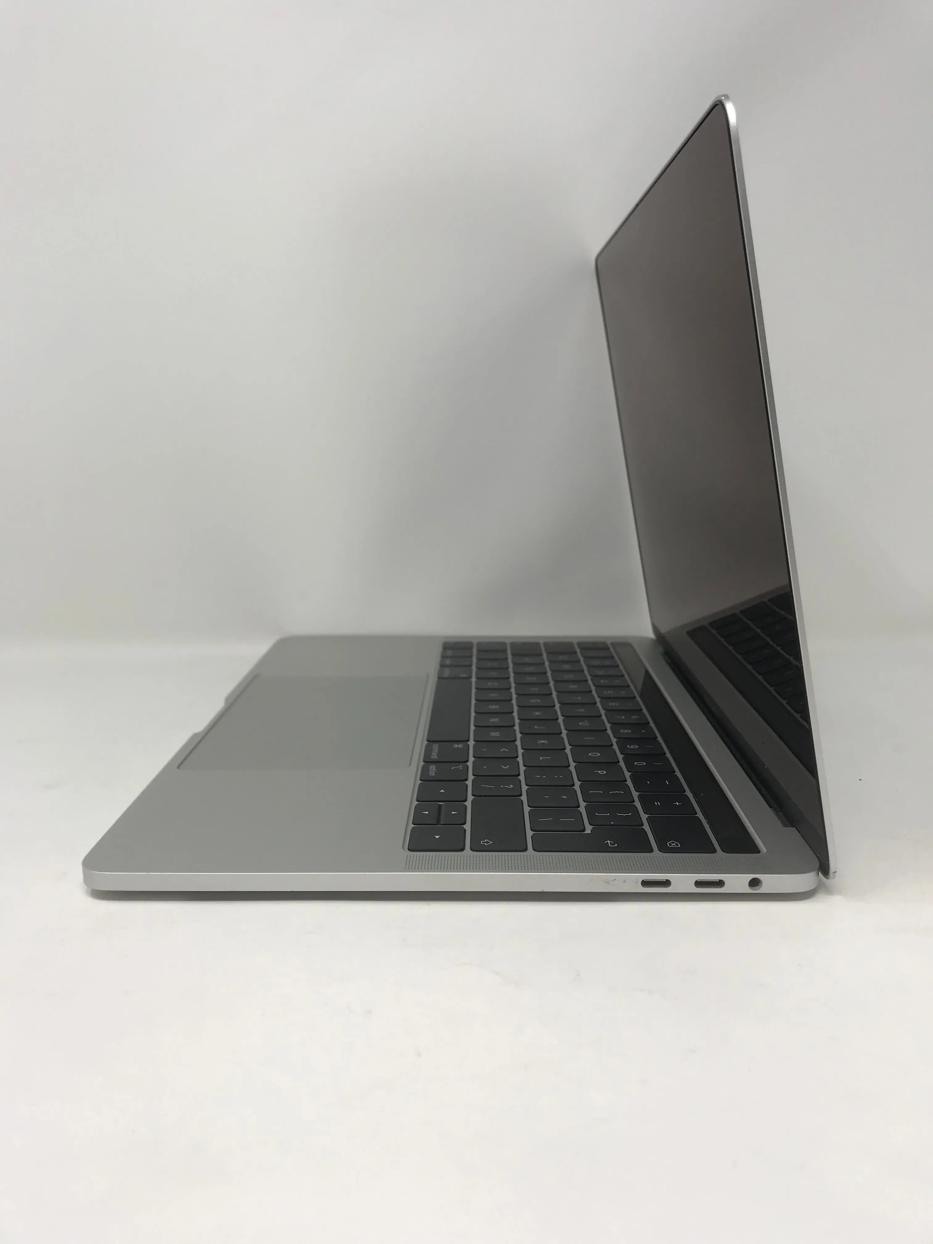 Apple MacBook Pro 13.3" A1989 2018 | Intel i7-8559U | 16GB | 512GB | Touchbar